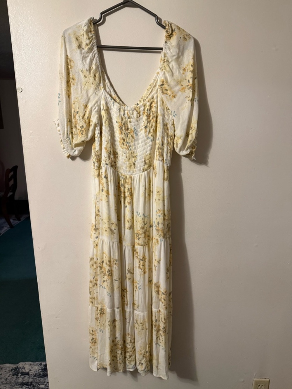 Ricki's Cream and Yellow Floral Midi Dress - Picture 2 of 3